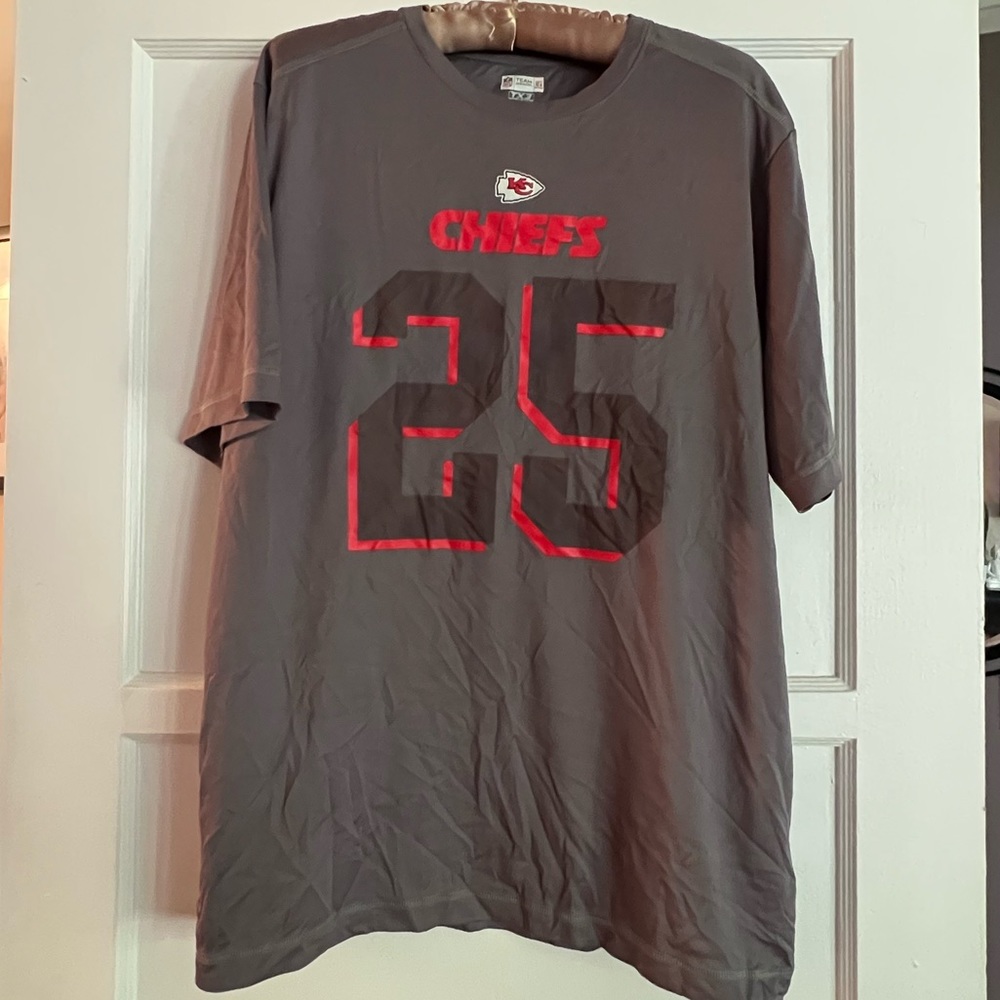 Chiefs dry fit shirt. Jaamal Charles